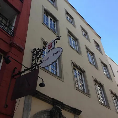 Altstadt-hotel Гостевой дом 2*